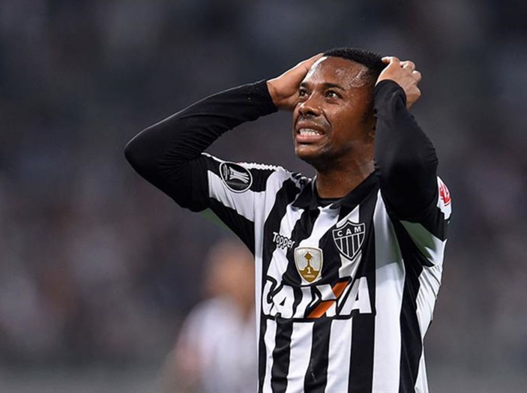 Συνελήφθη ο Ρομπίνιο, θα εκτίσει ποινή φυλάκισης εννιά ετών! (vid)