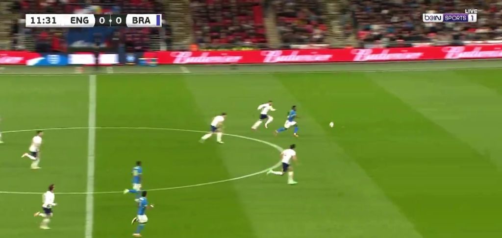 Τον… ύπνο του δικαίου η άμυνα της Αγγλίας- Την έσωσε ο Γουόκερ! (vid)