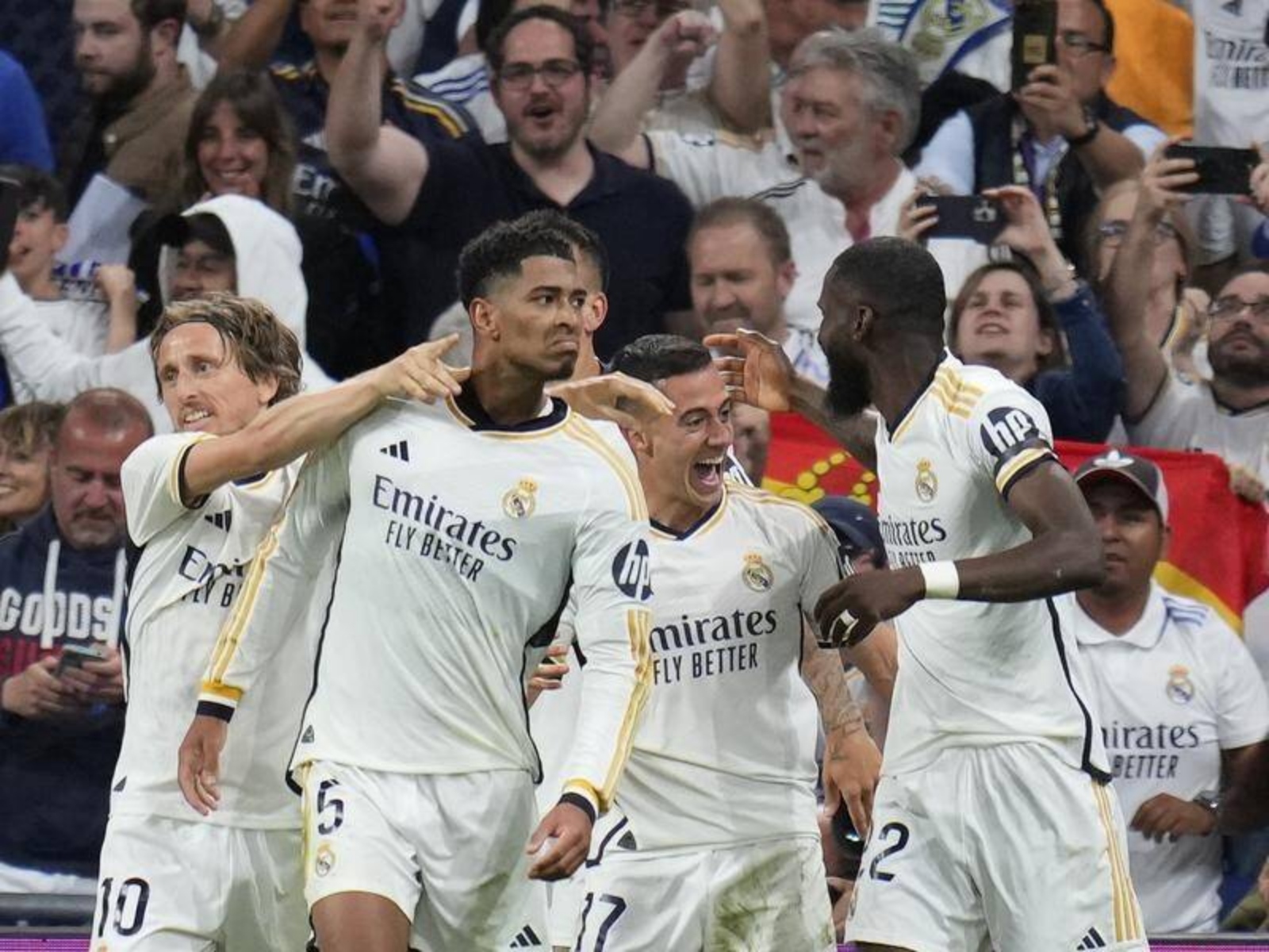 «Κλείδωσε» η πρώτη αποχώρηση στην άμυνα της Ρεάλ Μαδρίτης