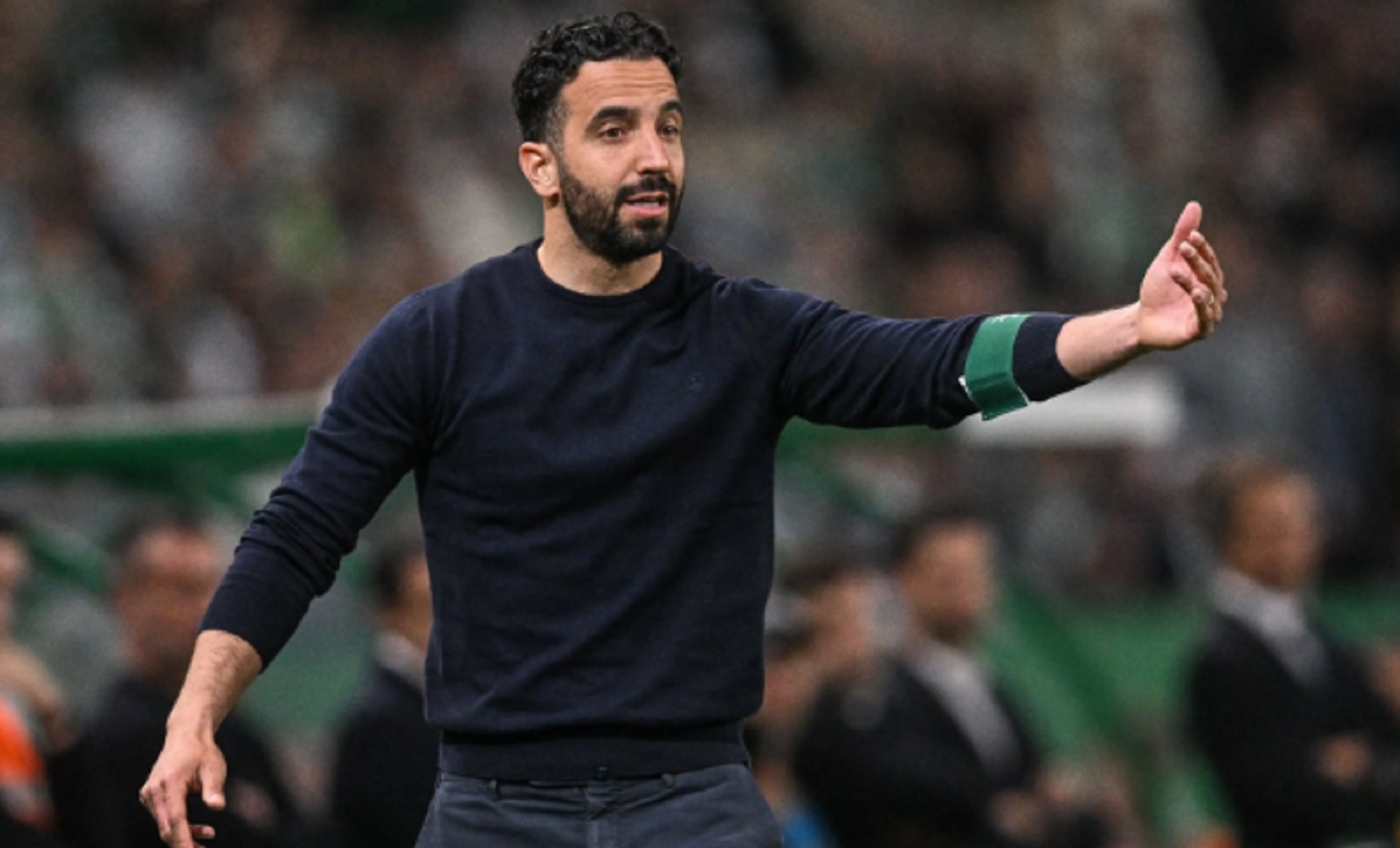 H πρώτη… 100αρα μεταγραφή που ζητά ο Αμορίμ από τη Γιουνάιτεντ