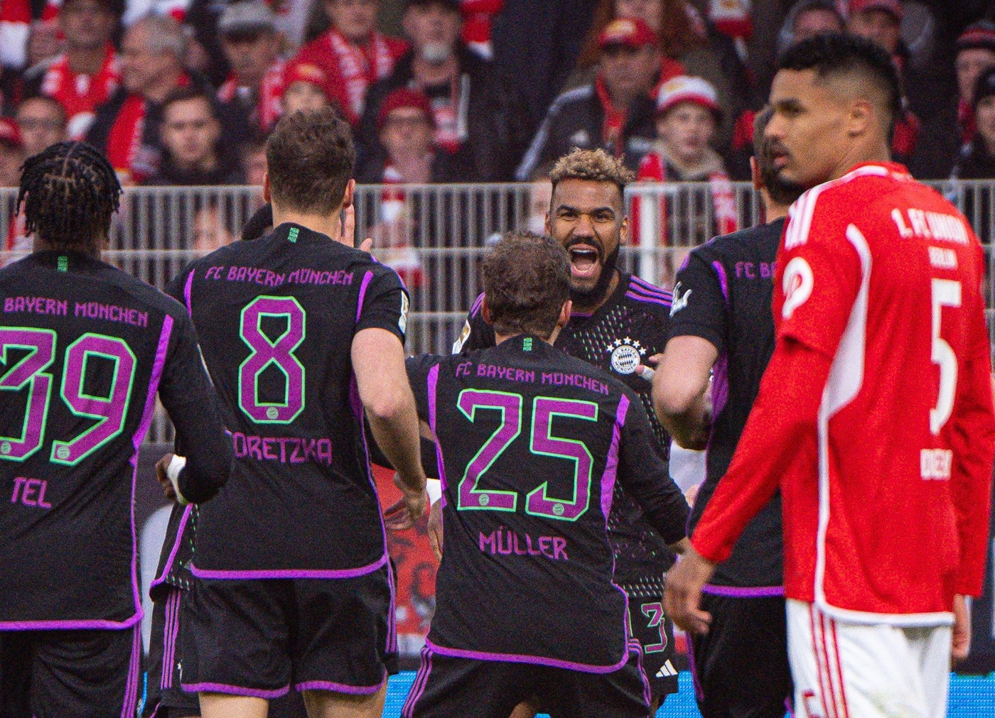 Με μένος η Μπάγερν σκόρπισε στους πέντε ανέμους την Ουνιόν που πλέον μπλέκει! (vid)