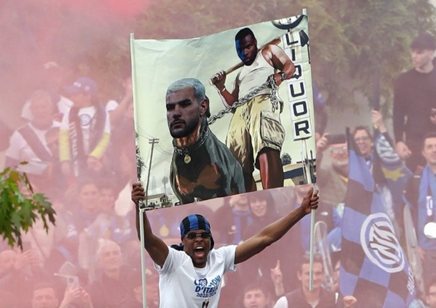 Αντιεπαγγελματίας Ντούμφρις, πικάρει με τον χειρότερο τρόπο τον Τεό Ερνάντες! (pic)