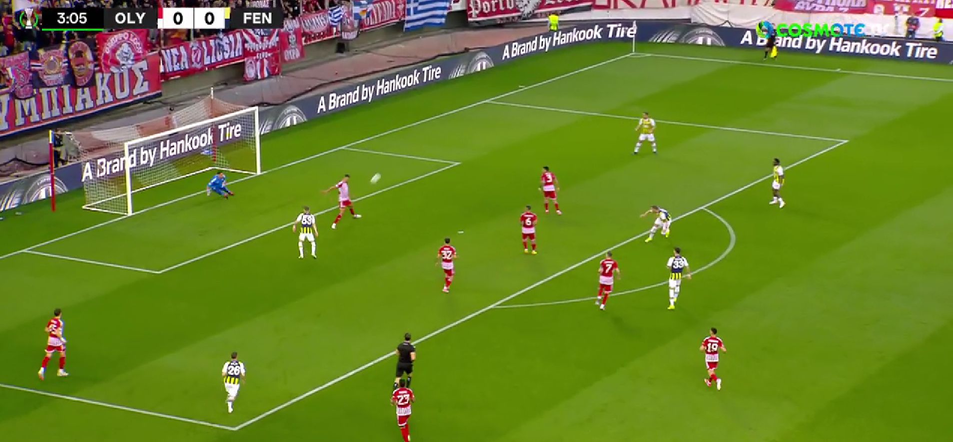 Ηγετικό stop από τον Κάρμο: Έτσι, έσωσε τον Ολυμπιακό από σίγουρο γκολ! (vid)