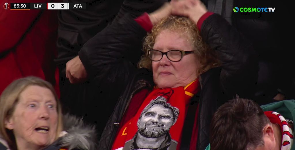 Και κλάμα οι οπαδοί της Λίβερπουλ: Το «Άνφιλντ» άδειαζε πριν το 90′! (vids)