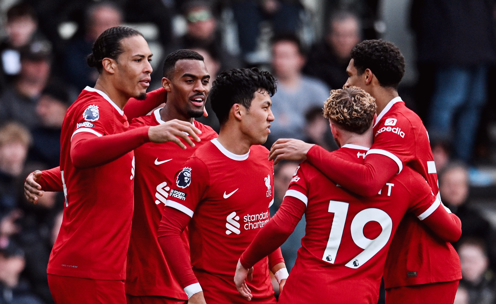 Επέστρεψαν τα χαμόγελα κι οι νίκες στη Λίβερπουλ! (vid)