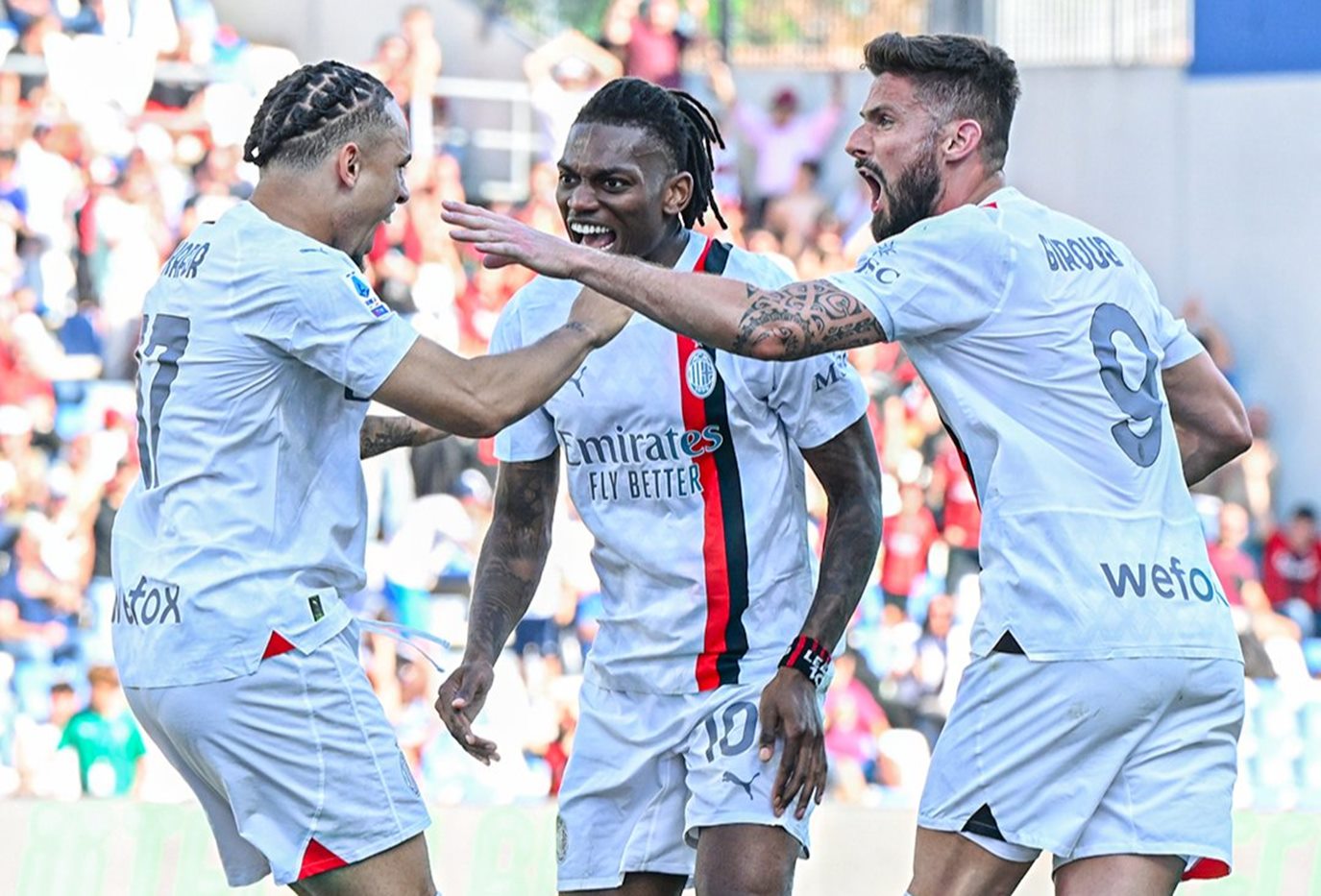 Η Μίλαν «χ»αμογελάει για την εικόνα και όχι το αποτέλεσμα! (vids)