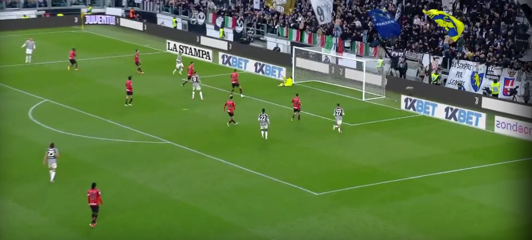 Ο Σπορτιέλο κατέβασε ρολά και έκανε την επέμβαση της σεζόν στην Ιταλία! (vid)