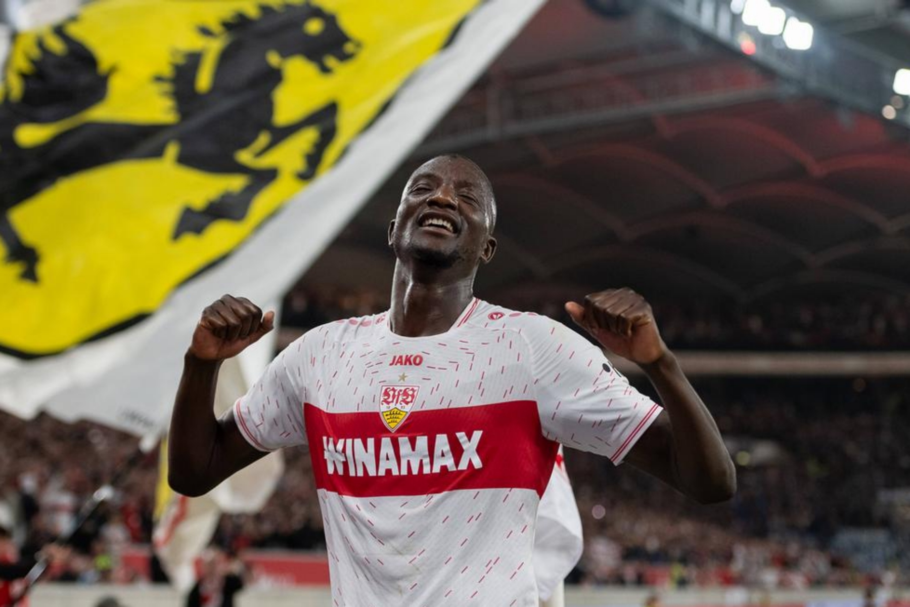 BILD: Ο Γκιρασί φεύγει από τη Στουτγκάρδη – Οι τρεις ομάδες που θέλουν τον Αφρικανό φορ