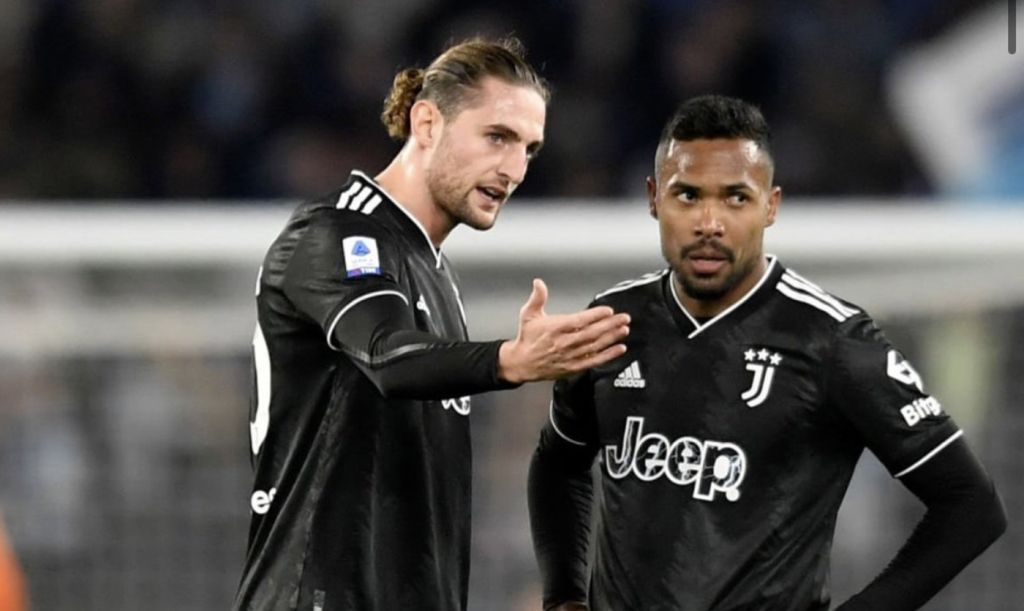 Βγάζει μια για πάντα τη φανέλα της Γιουβέντους η παλιοσειρά της!