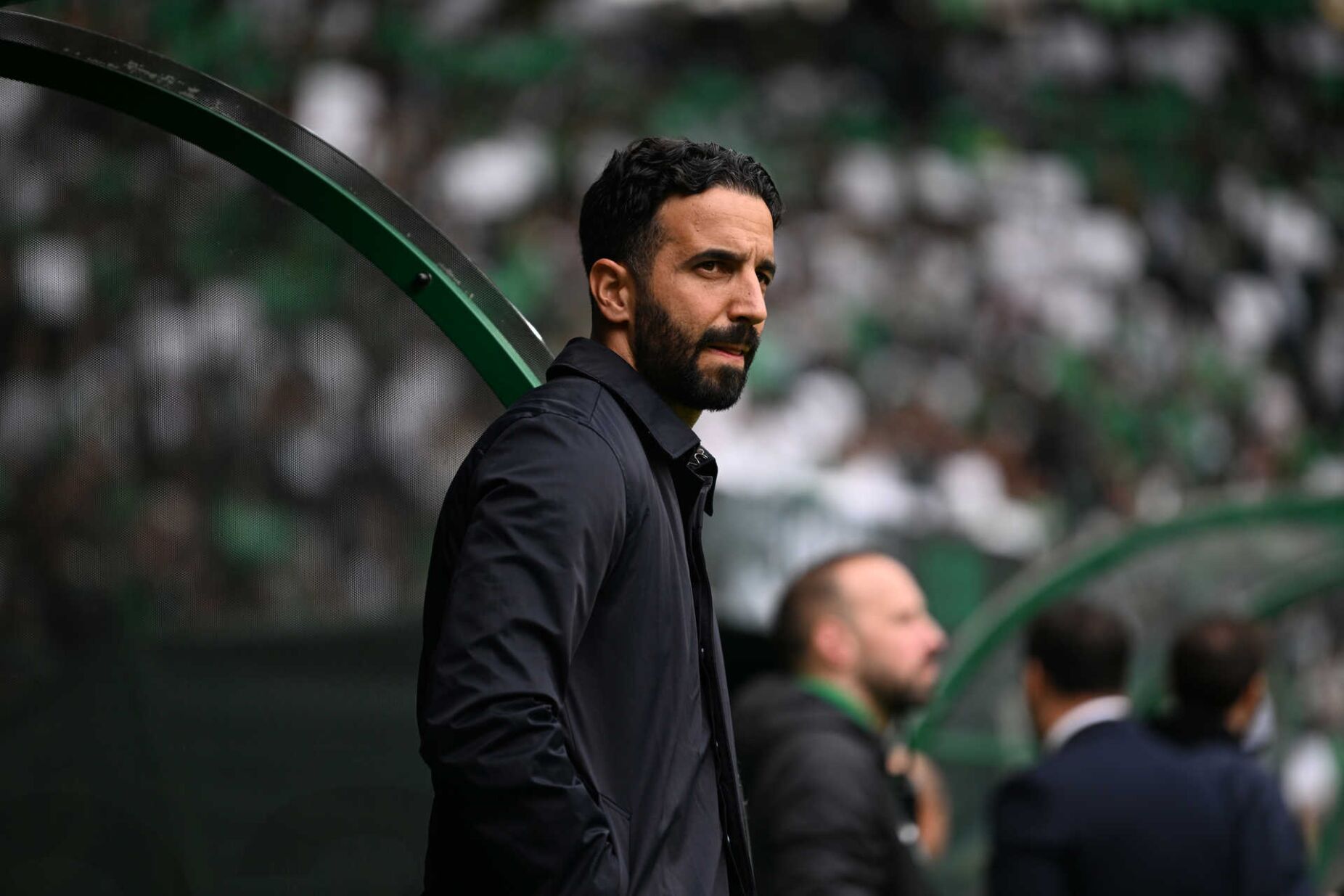 Μάχη στο Μάντσεστερ με… έπαθλο τον Αμορίμ!