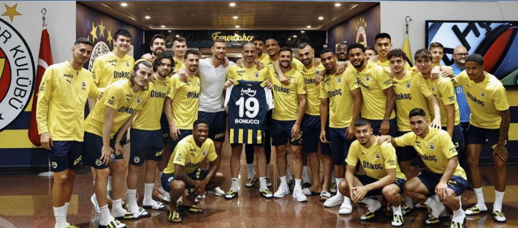 ΕΠΙΣΗΜΟ: «Κρεμάει» τα παπούτσια του ο Μπονούτσι!