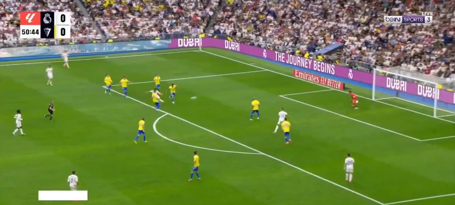 Ακόμη μία στιγμή μαγείας από τη Ρεάλ Μαδρίτης και τον Ντίας! (vid)