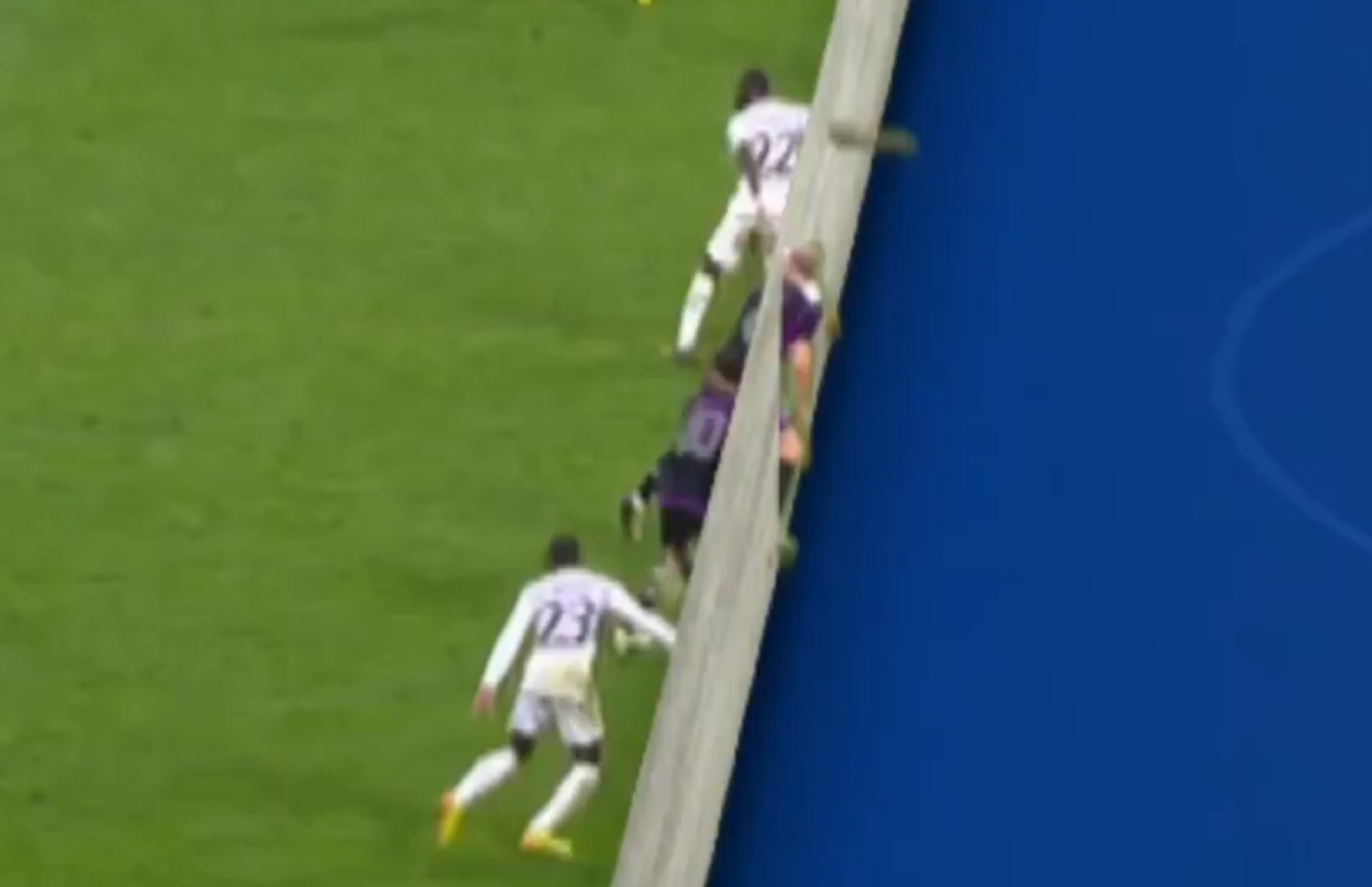 Οι γραμμές δικαιώνουν τις φωνές της Μπάγερν – Εντός φάσης ο Μαζράουι (vid)