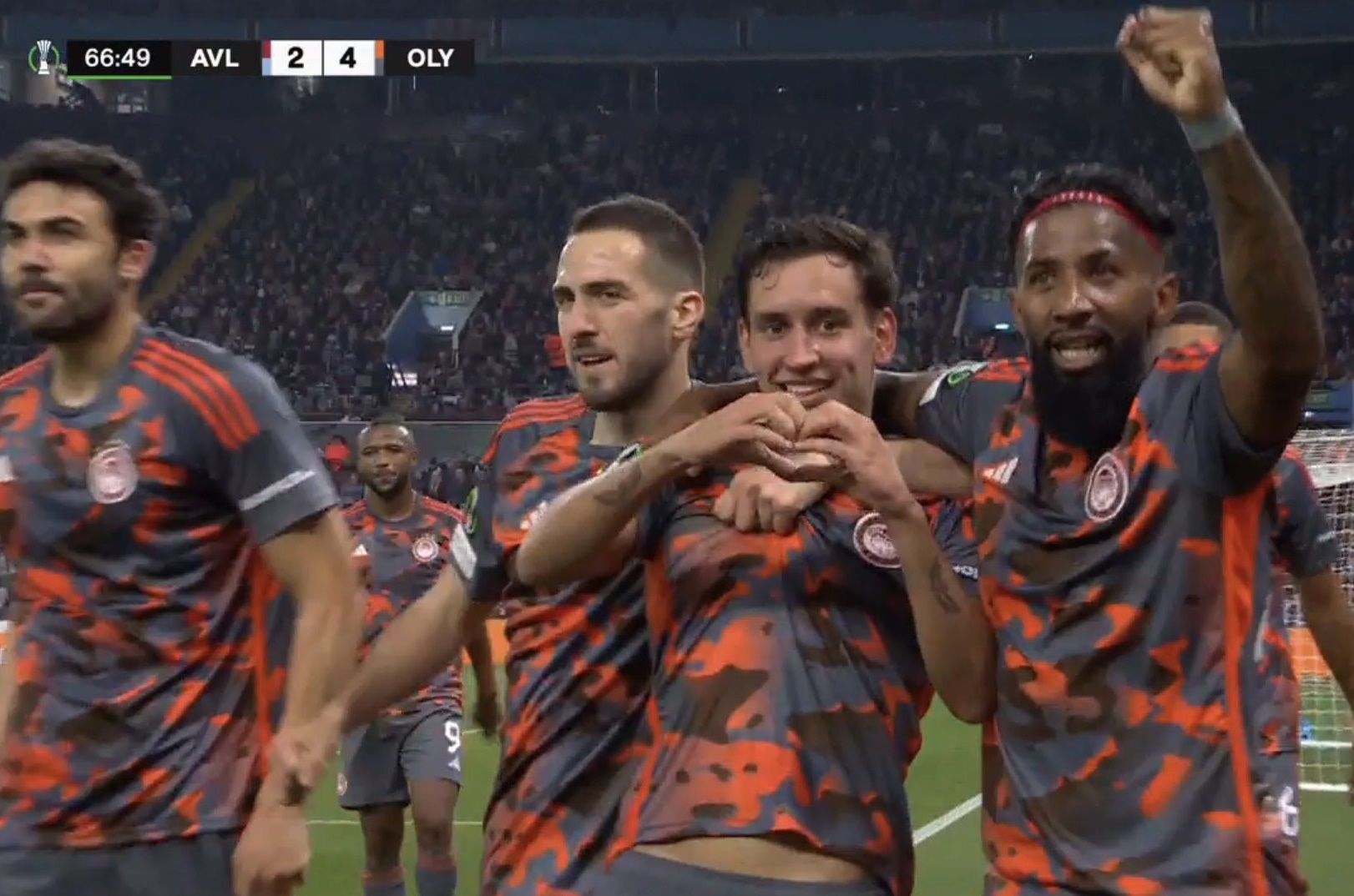 ΑΠΙΘΑΝΟ σουτ ο Έσε, 4-2 ο Ολυμπιακός! (vid)