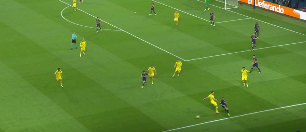 Ο Μπαπέ έγινε… υδραυλικός και την πλήρωσε ο δύσμοιρος Χούμελς! (vid)