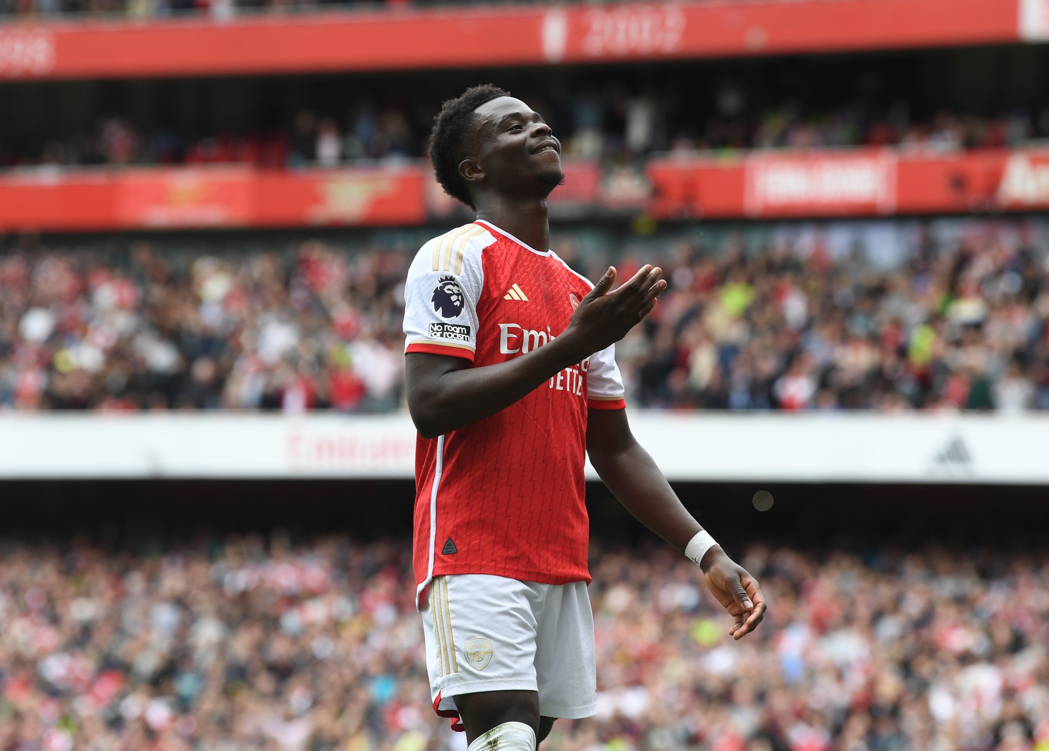 Ο Σάκα και η Άρσεναλ θέλουν να κάνουν τη Σίτι να… τρέμει