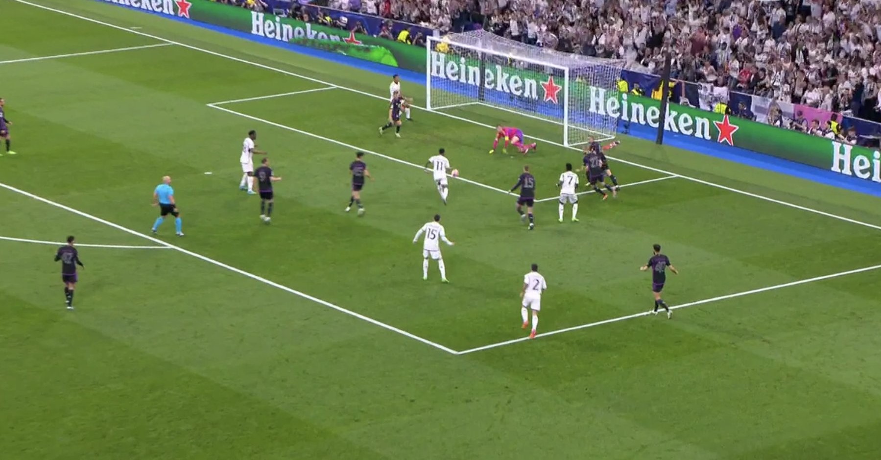 Το ηχηρό «όχι» του Νόιερ στον Βινίσιους – Δεν χάνεται αυτή η ευκαιρία! (vid)