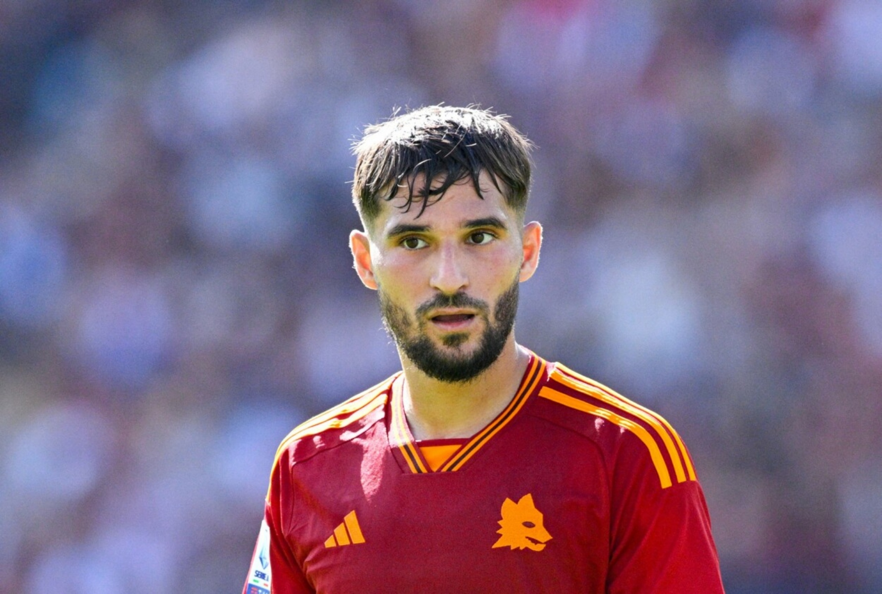 Οι Άραβες έχουν «κυκλώσει» τον μέσο της Ρόμα!