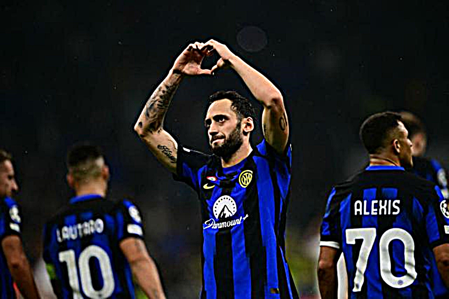 Ο Τσαλχάνογλου τρέλανε τους Ultras της Ίντερ με το όχι στην Μπάγερν!