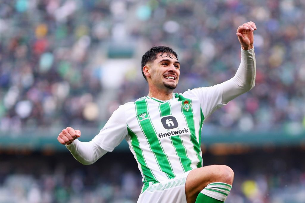 Η Παρί ενδιαφέρεται για την χαφάρα της Ρεάλ Μπέτις!