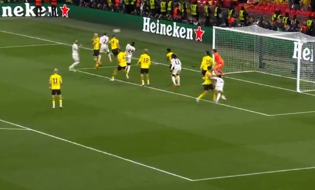 Το κάρφωσε ο Καρβαχάλ και σώπασε την Ντόρτμουντ (vid)