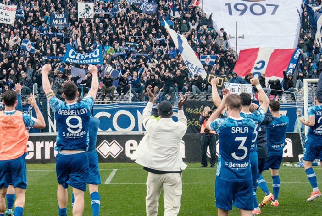 Η Κόμο βάζει τα… γυαλιά σε όλες τις μεγάλες ομάδες της Serie A με αυτή τη μεταγραφή!