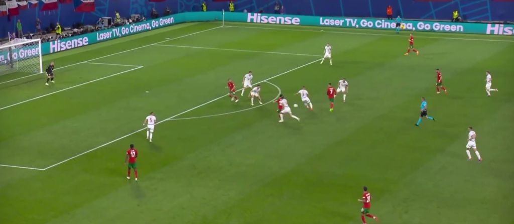 Κριστιάνο, είσαι ΜΑΓΟΣ: Το απίθανο «τακουνάκι» στον Βιτίνια! (vid)