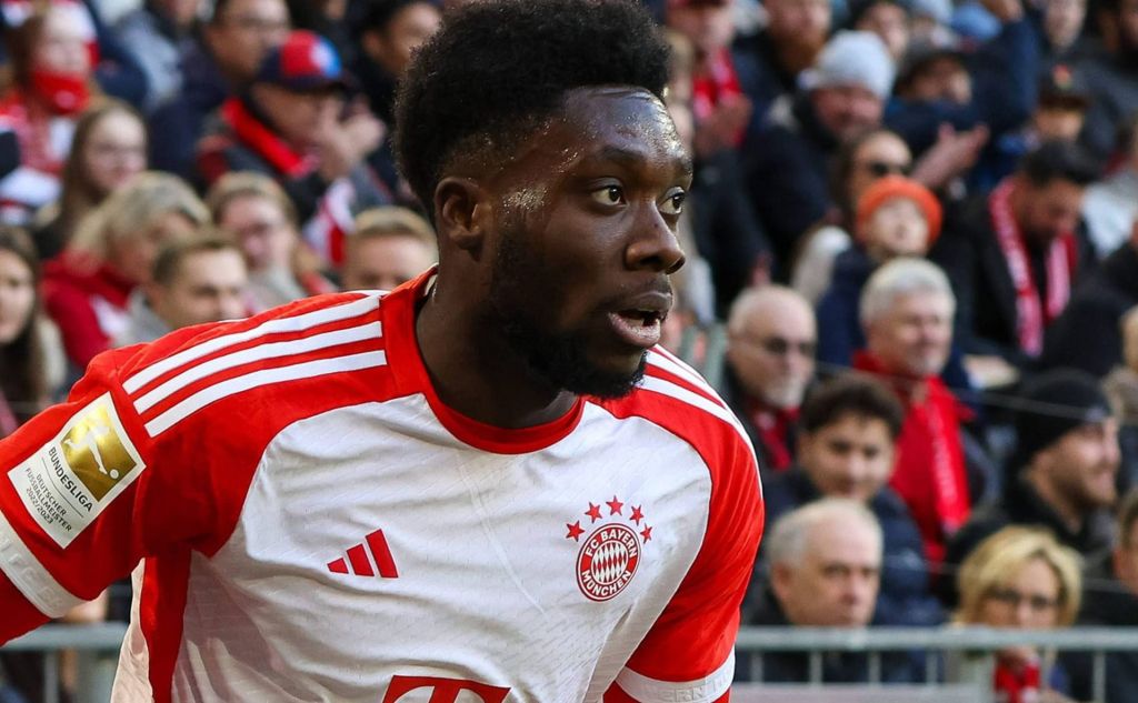 Ο Αλφόνσο Ντέιβις… έκλεισε το μάτι στη Ρεάλ Μαδρίτης!