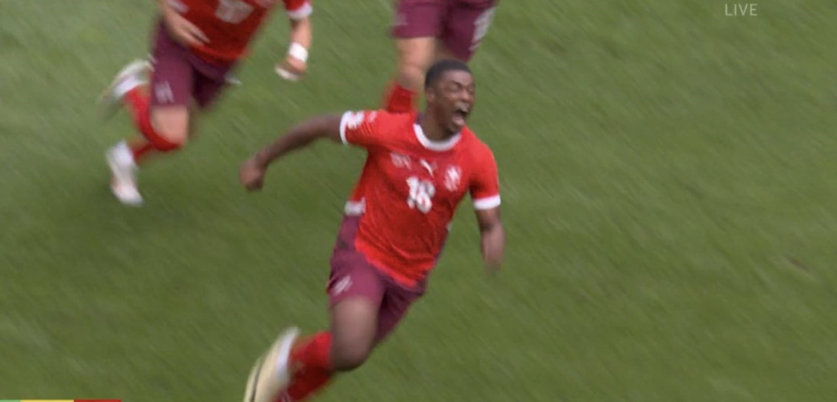 VAR… σε γλέντησε ο Ντουά – Το κάρφωσε η Ελβετία και τρελάθηκε! (vid)