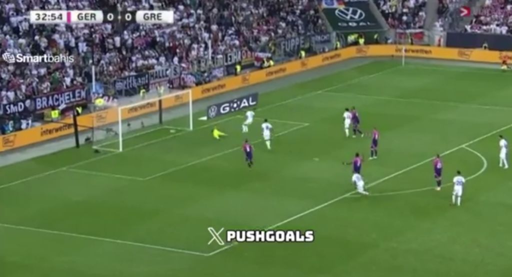 Αδιανόητο λάθος Νόιερ και μπροστά η Ελλάδα με Μασούρα! (vid)