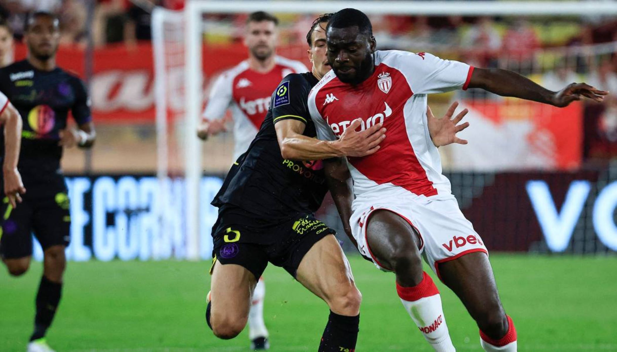 H Premier League αποκτά… κοψοχρονιά το τανκ της Μονακό