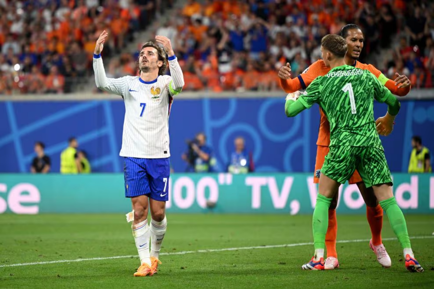 Πληρωμένη απάντηση Τσουαμενί – «Ποιος παίζει βαρετά; Αυτός είναι ο στόχος…» (pic)