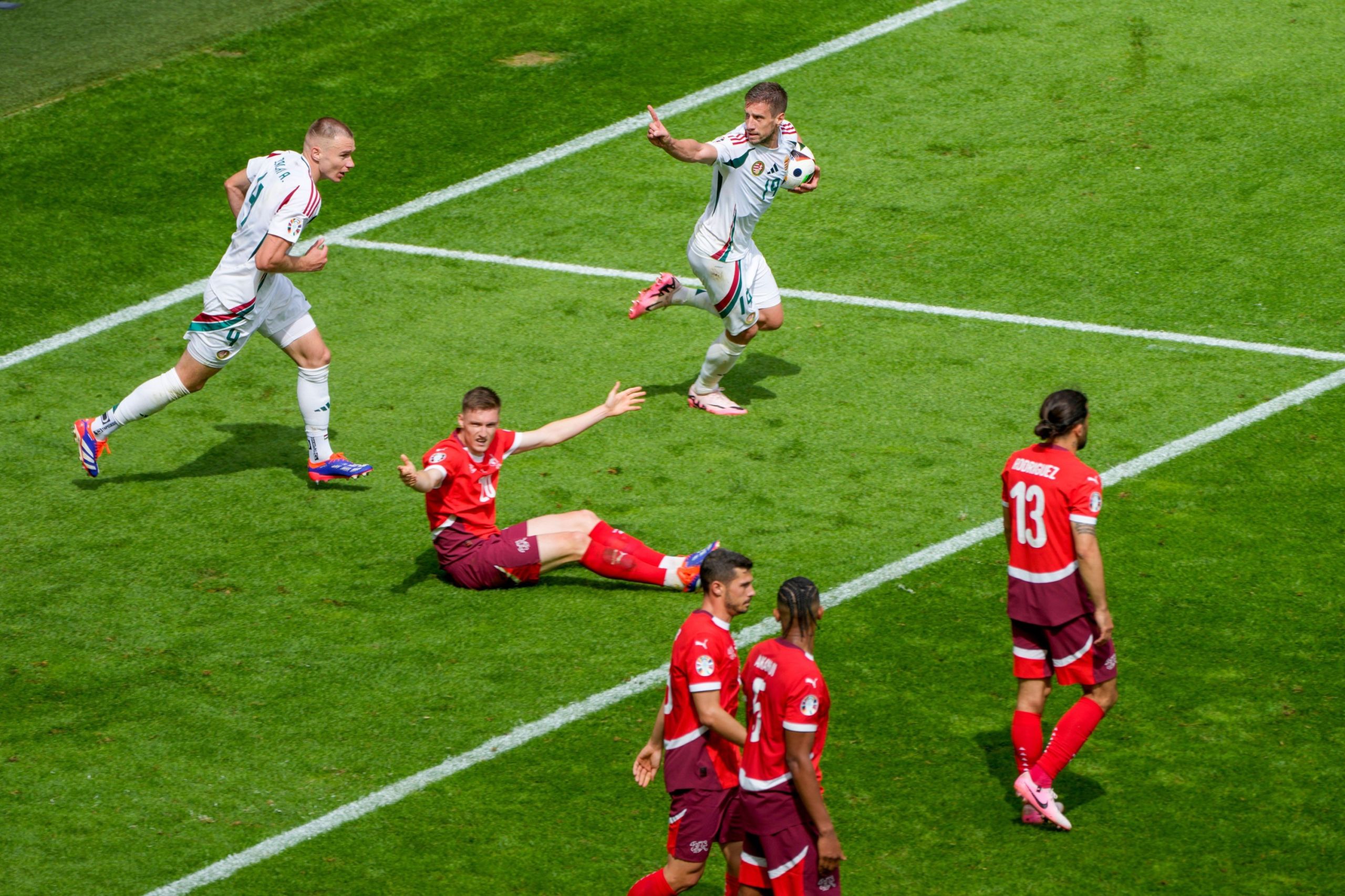 EURO: Ασίστ… έπος και σέντρα διαβήτης του Σζομποσλάι – Μειώνει η Ουγγαρία! (vid)