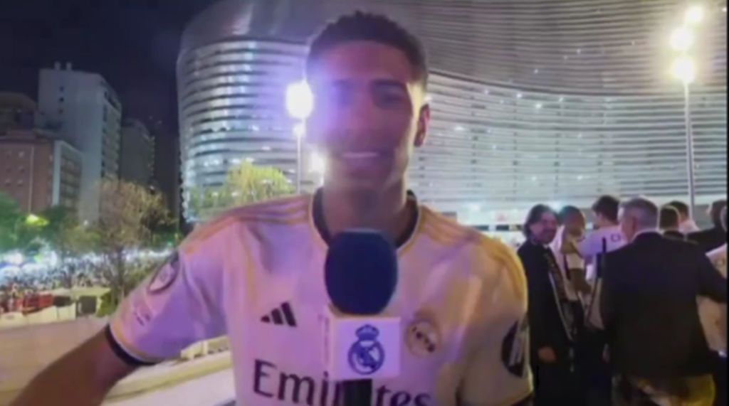 Ο Μπέλιγχαμ έγινε… χάλια από τις μπύρες, αλλά μίλαγε φαρσί τα ισπανικά! (vid)