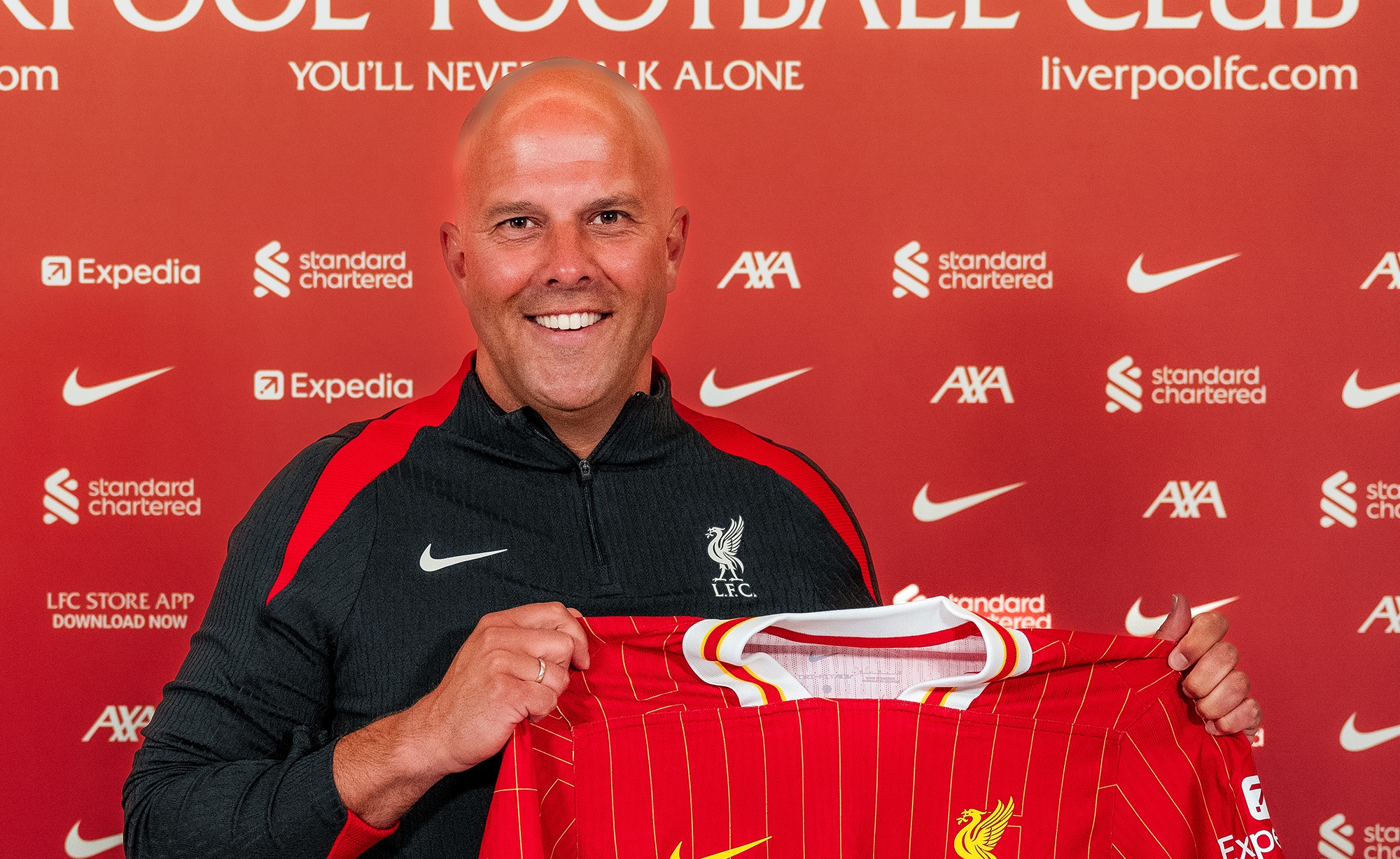 Αδημονεί να πιάσει δουλειά ο Σλοτ στη Λίβερπουλ – Όλα όσα είπε στην πρώτη του συνέντευξη