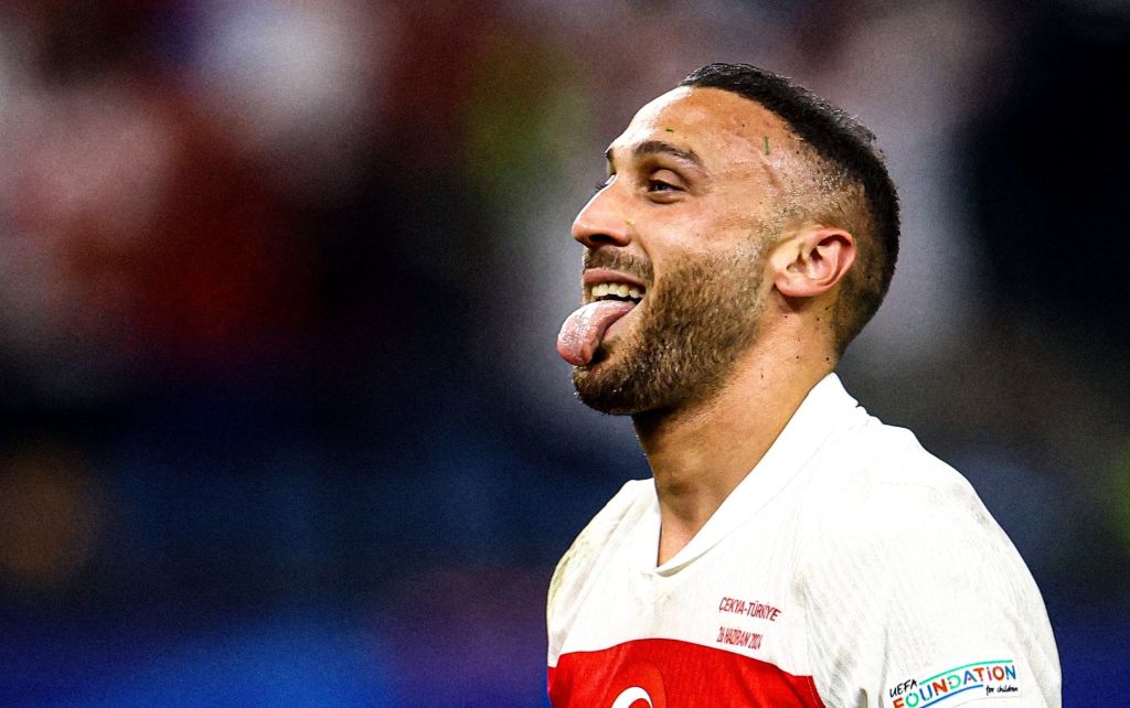 Με γκολάρα του Τοσούν δεύτερη η Τουρκία, στο σπίτι τους οι Τσέχοι (vids)