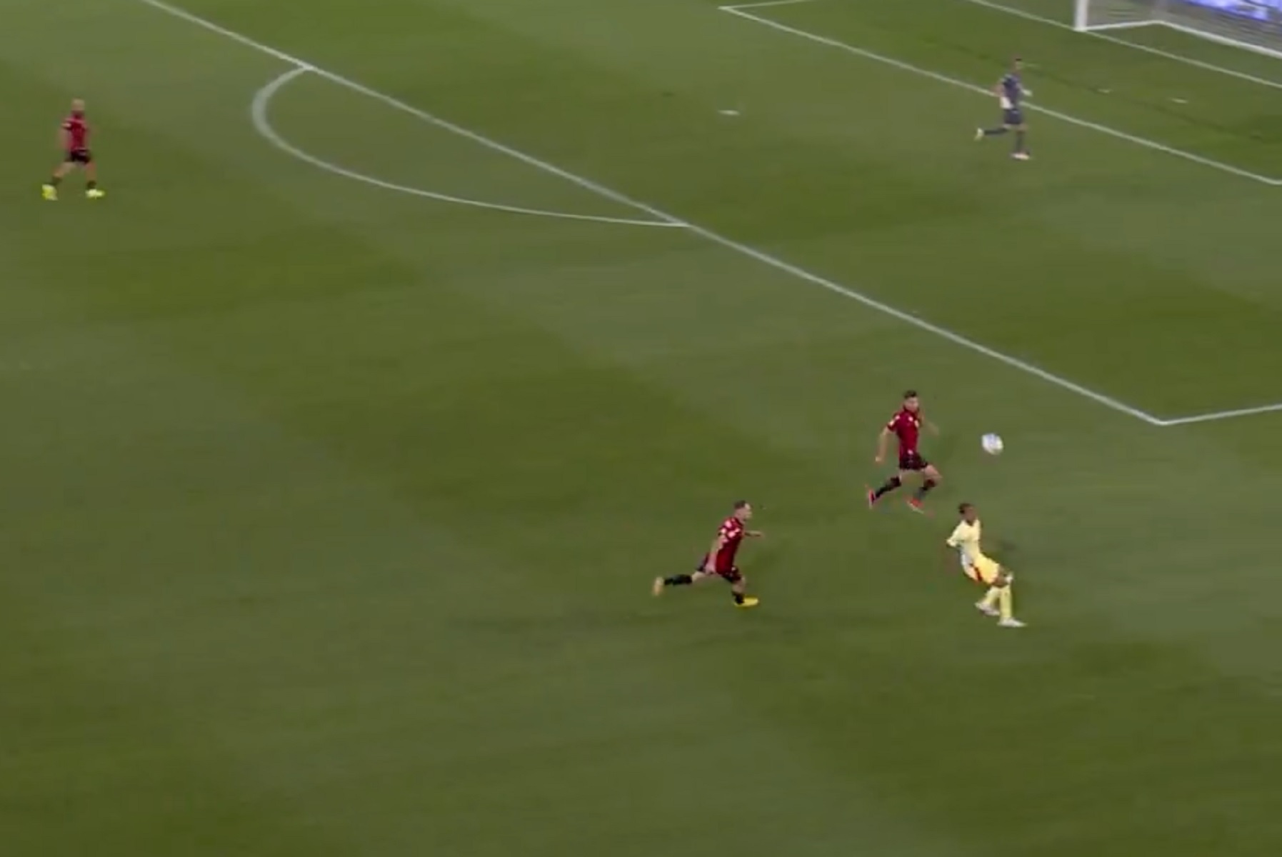 H μαγεία του Γιαμάλ που άφησε… ξερούς τους Αλβανούς (vid)