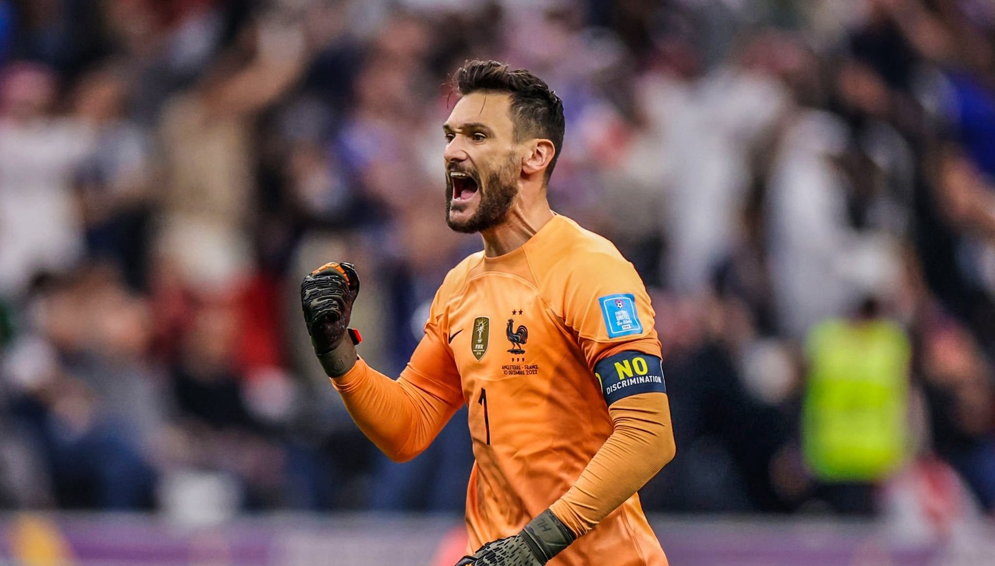 Γιορίς, για χειροκρότημα: Ταπείνωσε με τις δηλώσεις του τον Ένζο για το ρατσιστικό του παραλήρημα!