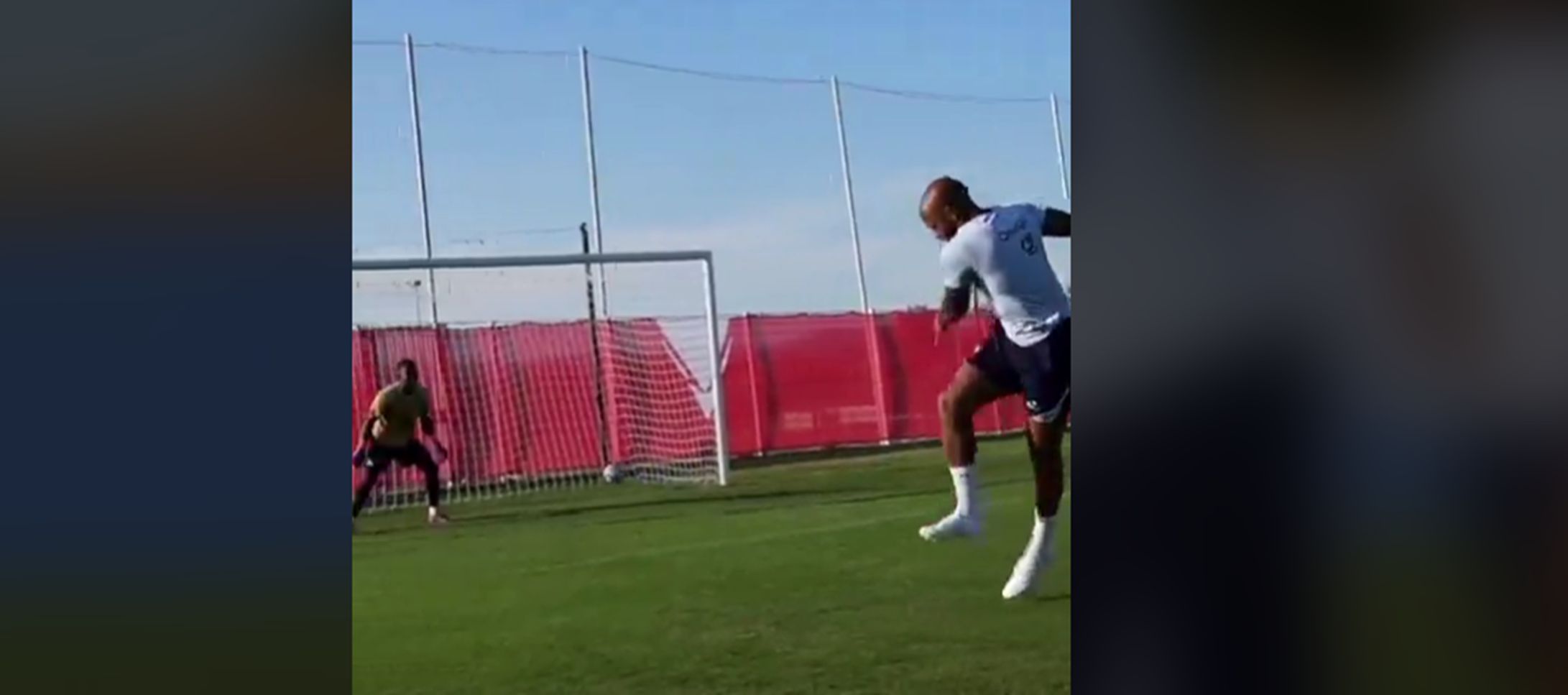 Ο Ανρί διδάσκει ακόμα και στα 46 πως γίνεται το τέλειο πλασέ! (vid)