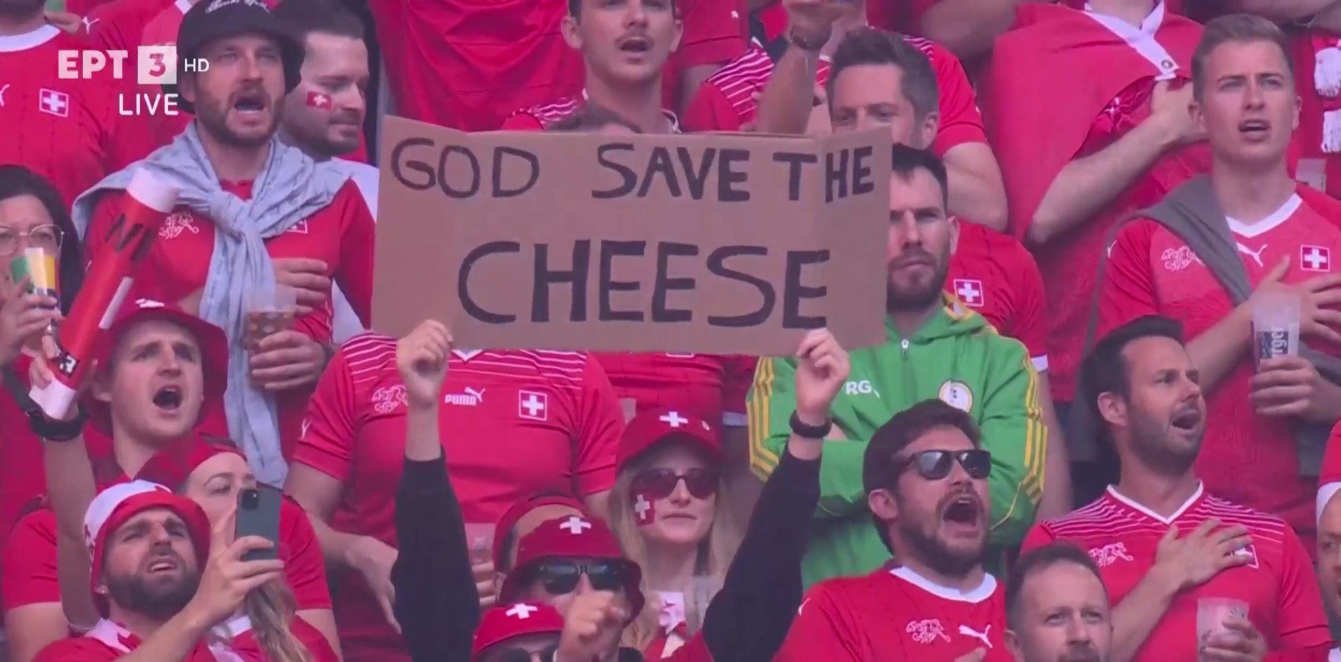 Όρεξη για πλάκα από τους Ελβετούς: «Ας σώσει ο Θεός το… τυρί»! (vid)