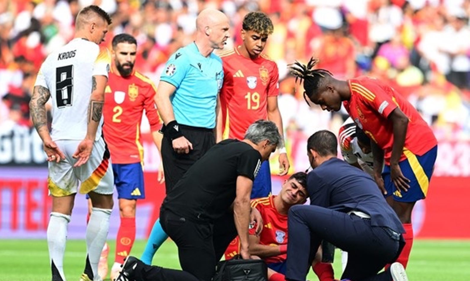 Ο Κρόος πρώτα… ξήλωσε τον Πέδρι και μετά του έστειλε τις καλύτερες ευχές! (vid)