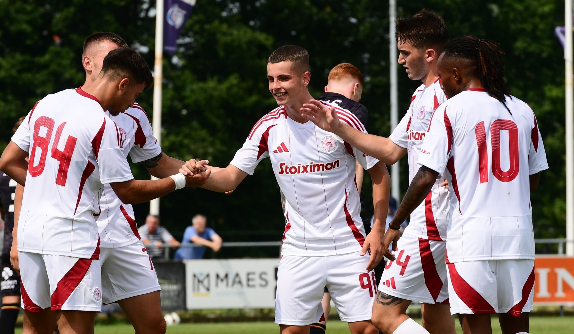 Θύμισε Γιαμάλ η ασύλληπτη γκολάρα πιτσιρικά του Ολυμπιακού! (vid)