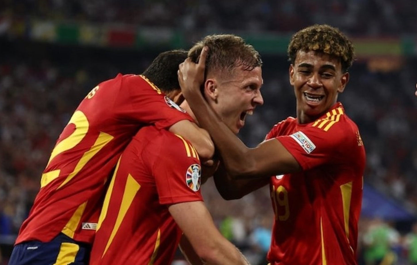 Με φούρια η «ρόχα» στον τελικό, είπε adieu στον Μπαπέ και την παρέα του (vid)