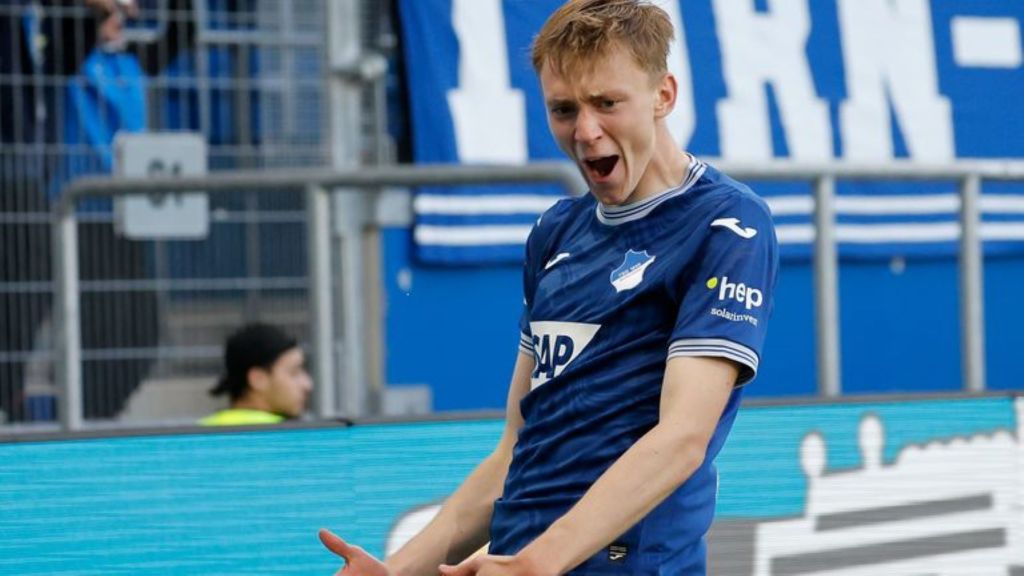 H Ντόρτμουντ έκλεισε φορ για τα επόμενα… δέκα χρόνια!