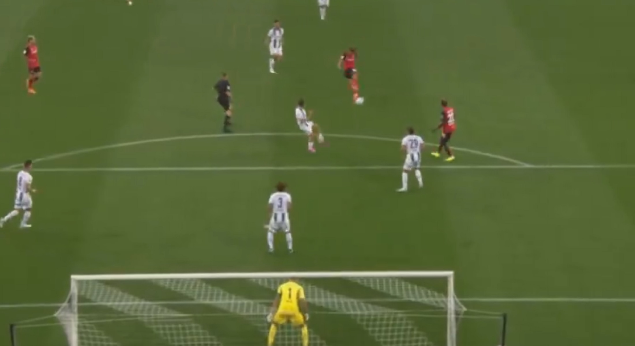 Με γκολ – τορπίλη του Τσάκα άνοιξε η αυλαία της Bundesliga (vid)