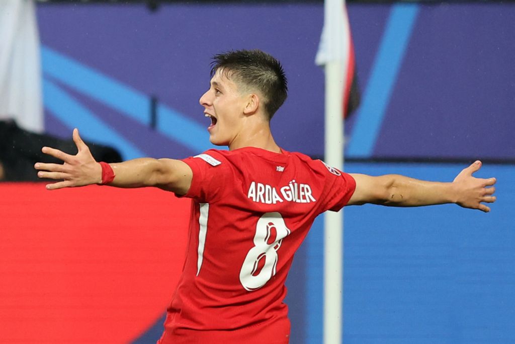 Μοντέλα: «Λυπάμαι που άφησα στον πάγκο με την Πορτογαλία τον Γκιουλέρ»