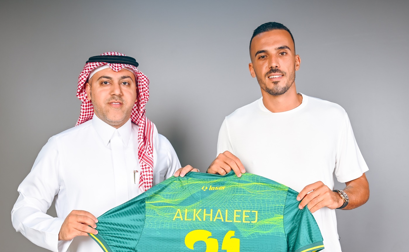 Επίσημο: «Άραβας» ο Κουρμπέλης υπό τις οδηγίες του Δώνη! (pics, vid)