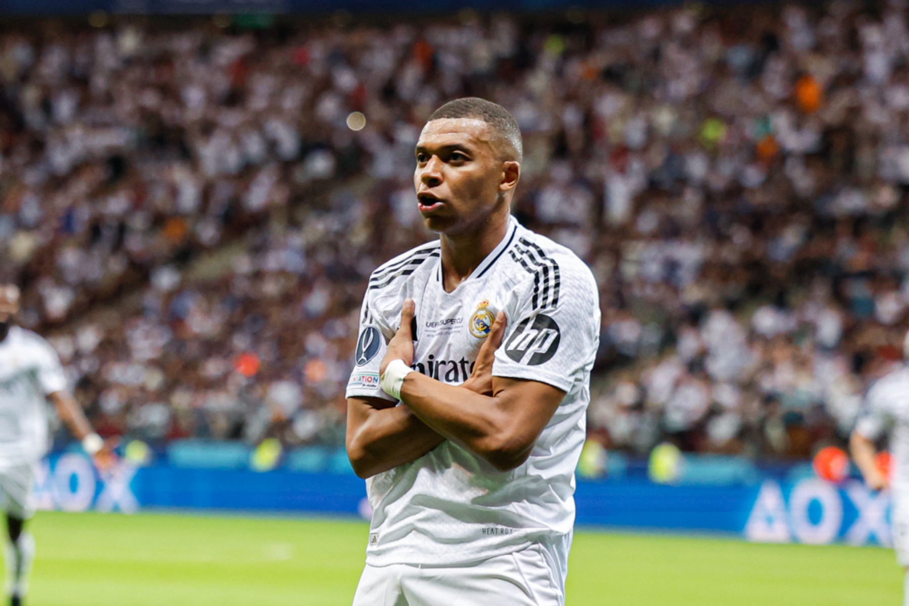 Ακραίος Φαν ντε Φάαρτ: «Κλωτσήστε τον! Έπρεπε να είναι σαν τον Μπαπέ, αλλά…»