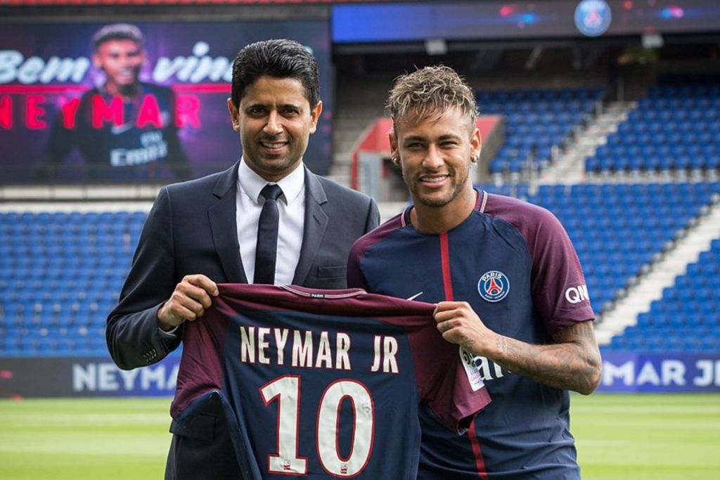 Μπάγερν: «Η απόκτηση του Νεϊμάρ από την Παρί "έσπασε" όλα τα όρια στις  μεταγραφές»!