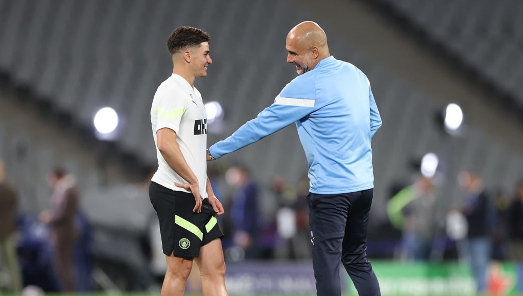 Γκουαρντιόλα: «Που να πάει ο Άλβαρες; Εγώ τον υπολογίζω κανονικά!»